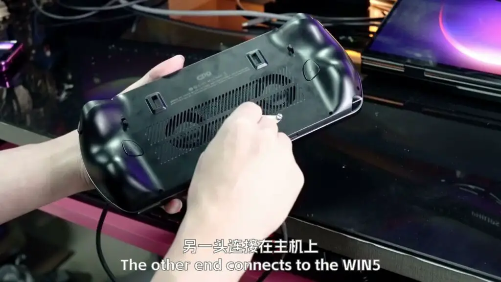 The extend cable and battery of GPD Win5 - YouTube