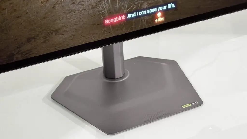 Gigabyte MO27Q28GR Stand and Design