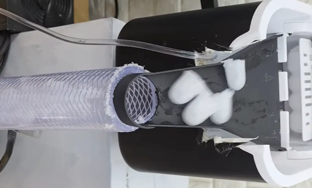 CPU infinite ice cooler