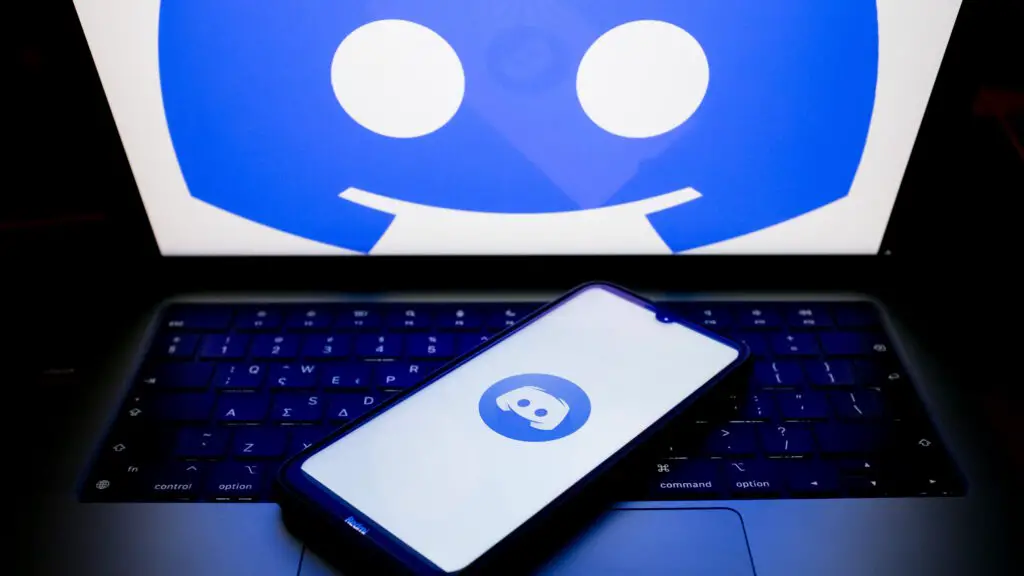 Discord logo displayed on mobile and desktop screens
