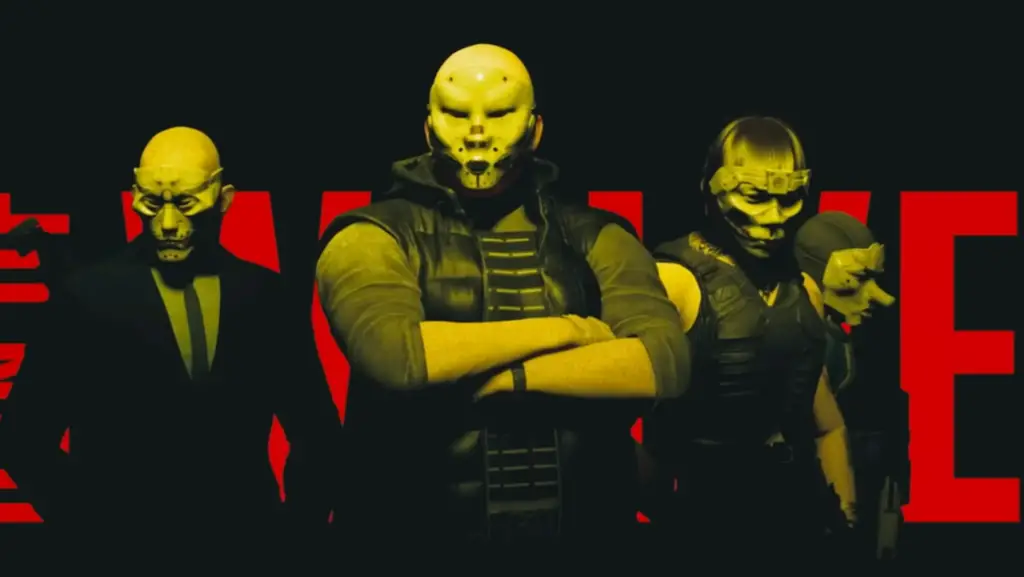 Four heisters standing together in Den of Wolves