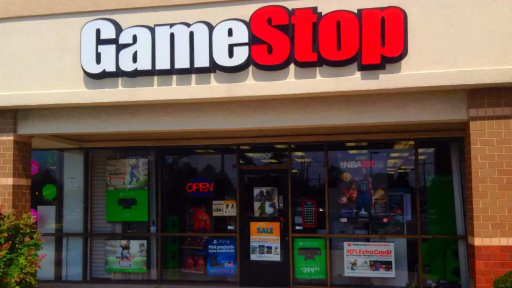 The exterior of a GameStop retail store