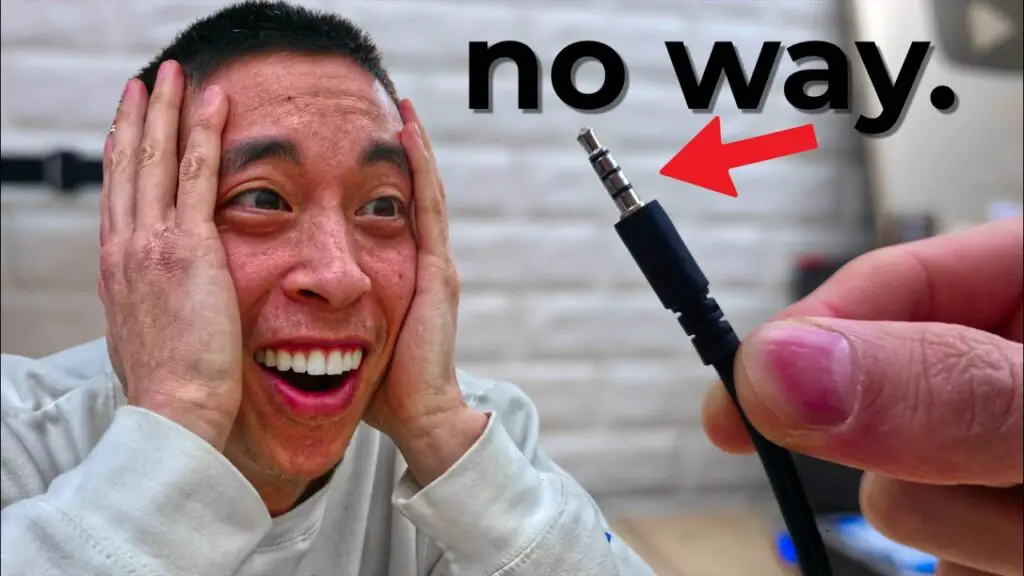 I built a PC that's powered on with the Audio Jack - YouTube